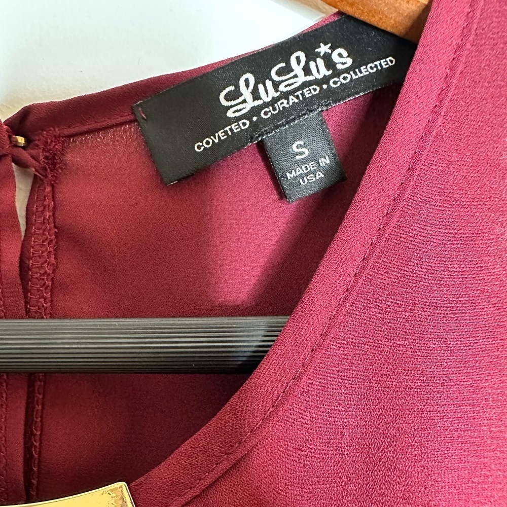 LuLus Burgundy Sleeveless High-Low Blouse w/ Gold Bar Detail | Size S - Picture 4 of 10